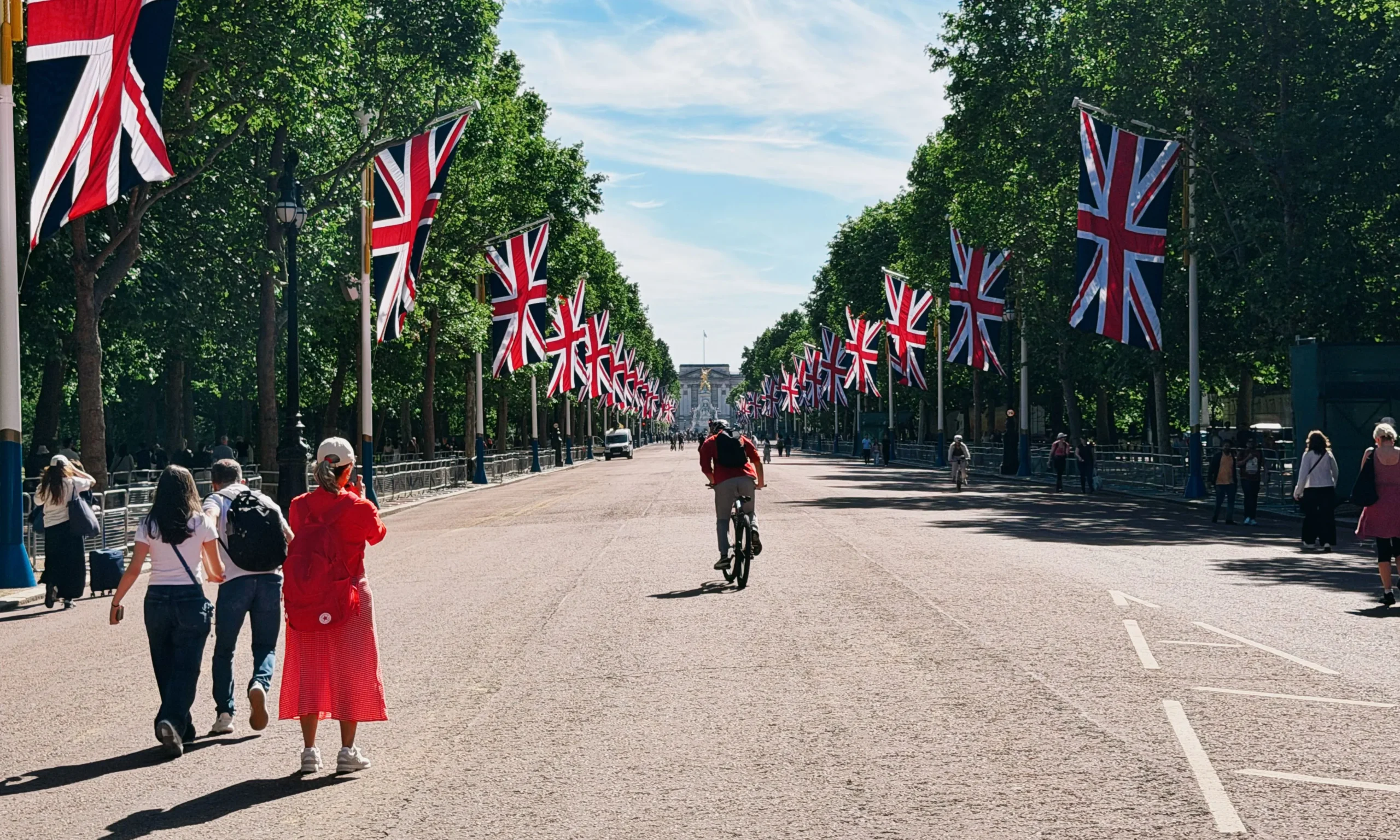 UK Visit and Migration Service